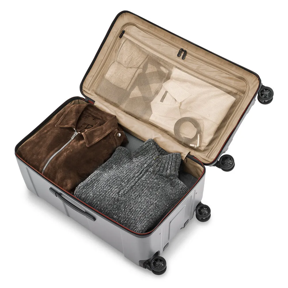 Briggs & Riley | Torq | Medium Trunk Spinner