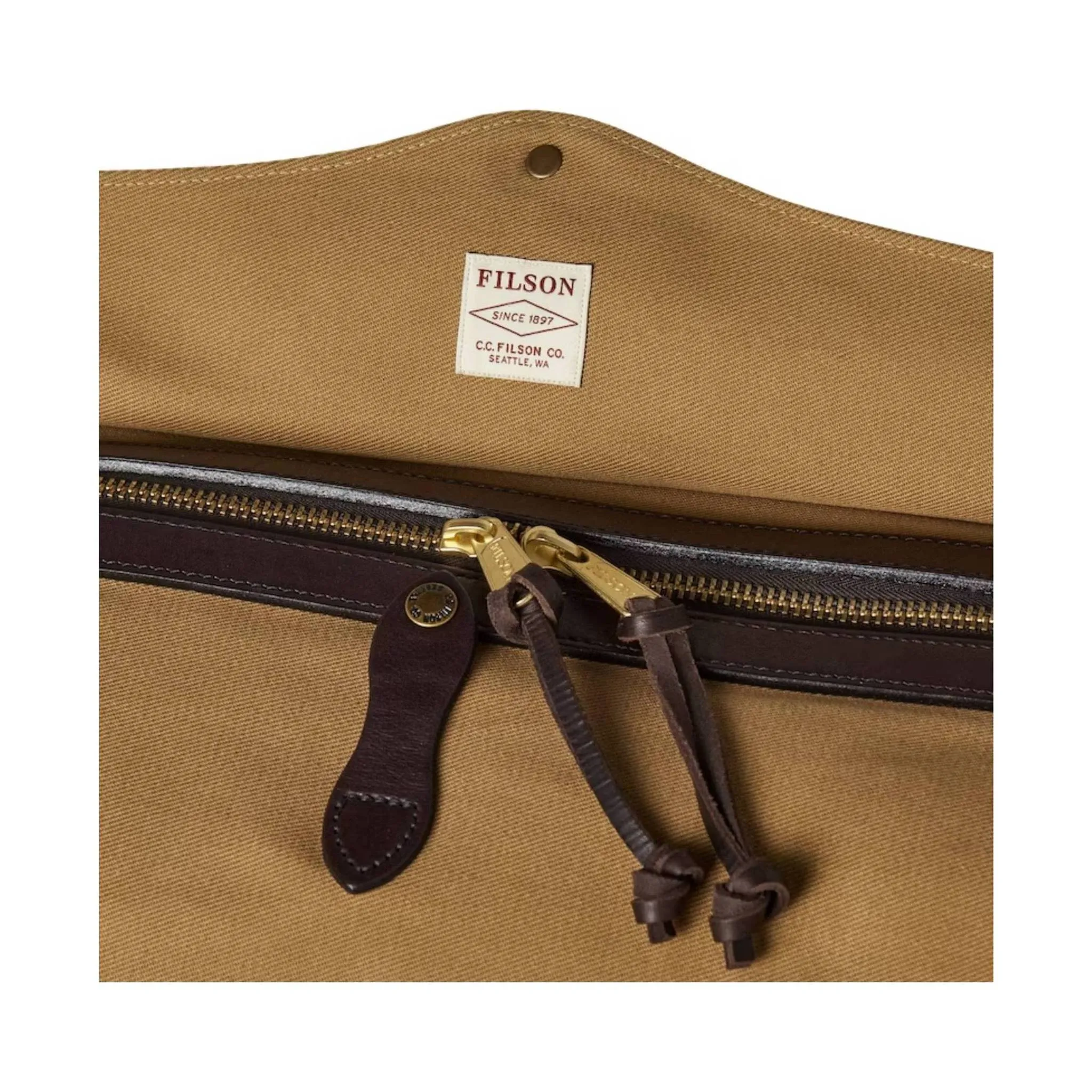 Filson Medium Duffle Bag - Tan