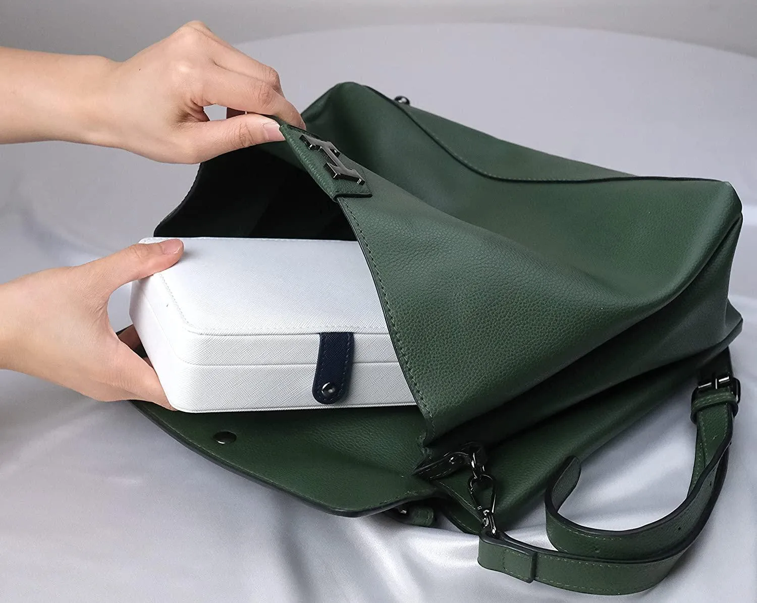 Jewellery Box | Case | Small and Portable for Travel | Storage | Organizer