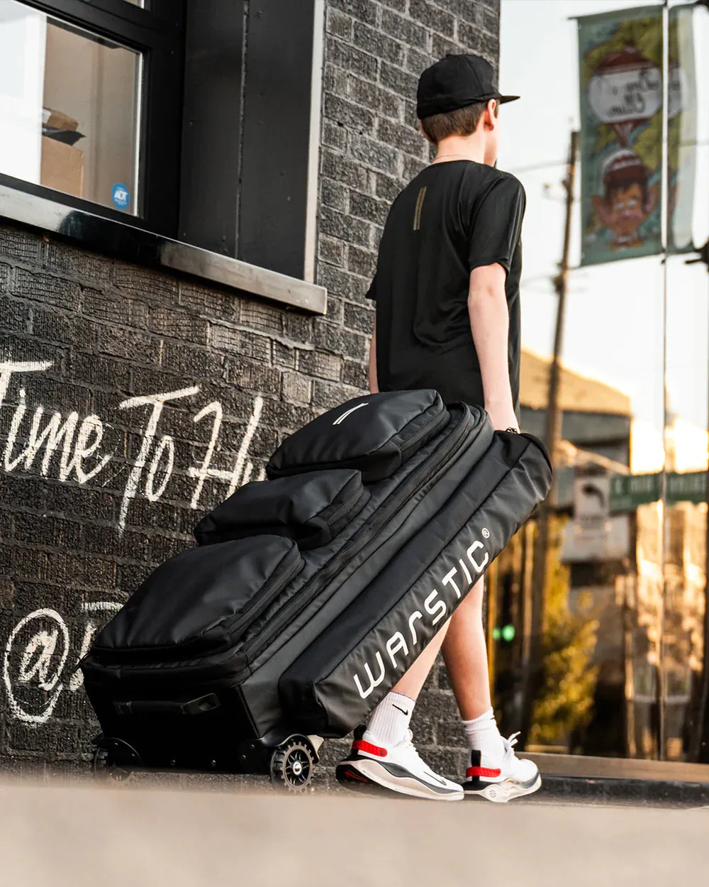 WARRIOR CATCHERS WHEELED BAG (BLACK)